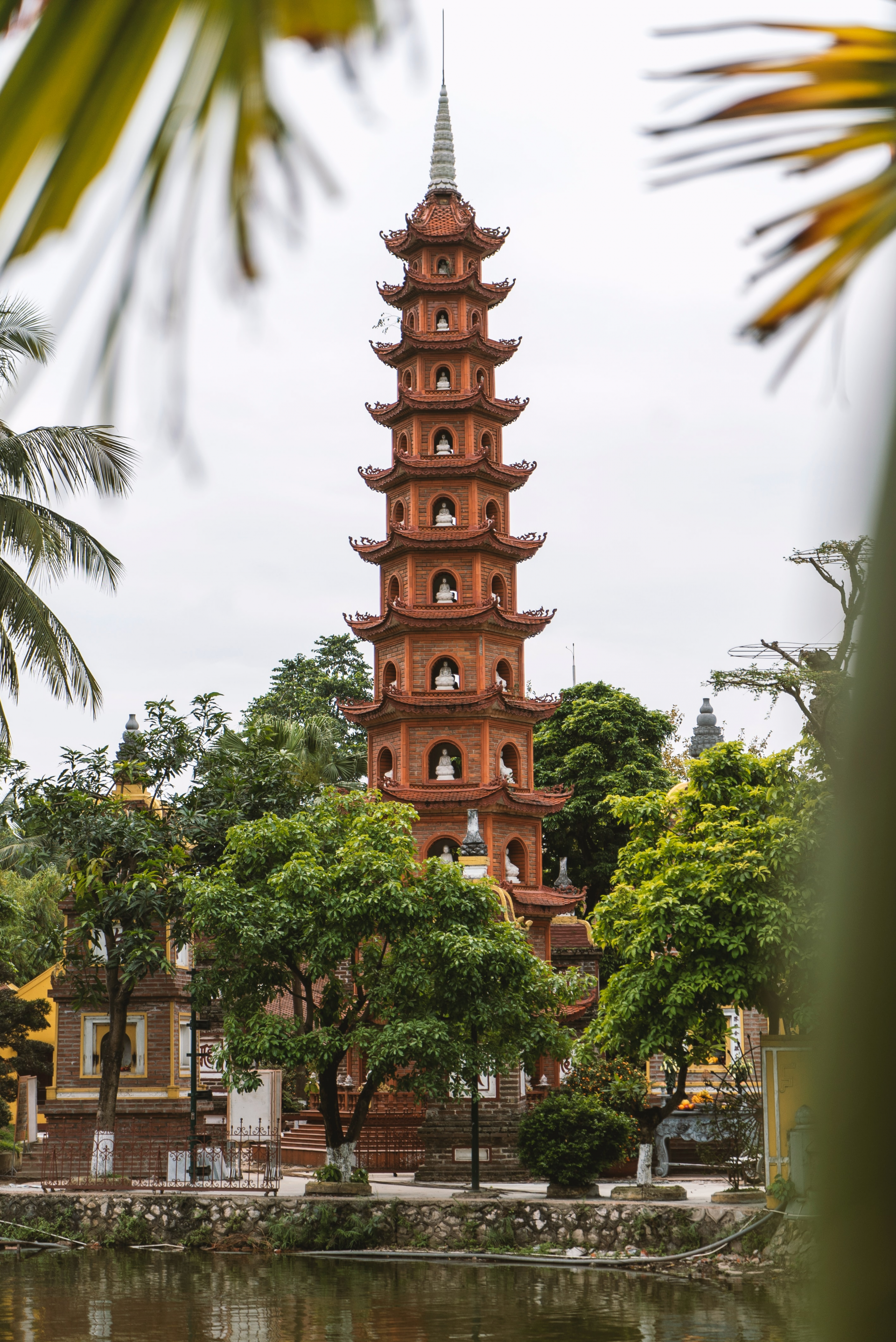 Top 10 Most Beautiful Temples To See In Vietnam