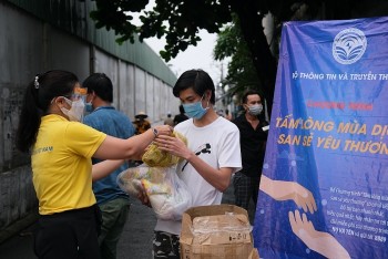Over 130,000 Tons of Rice To Be Allocated To 24 Pandemic-Hit Provinces