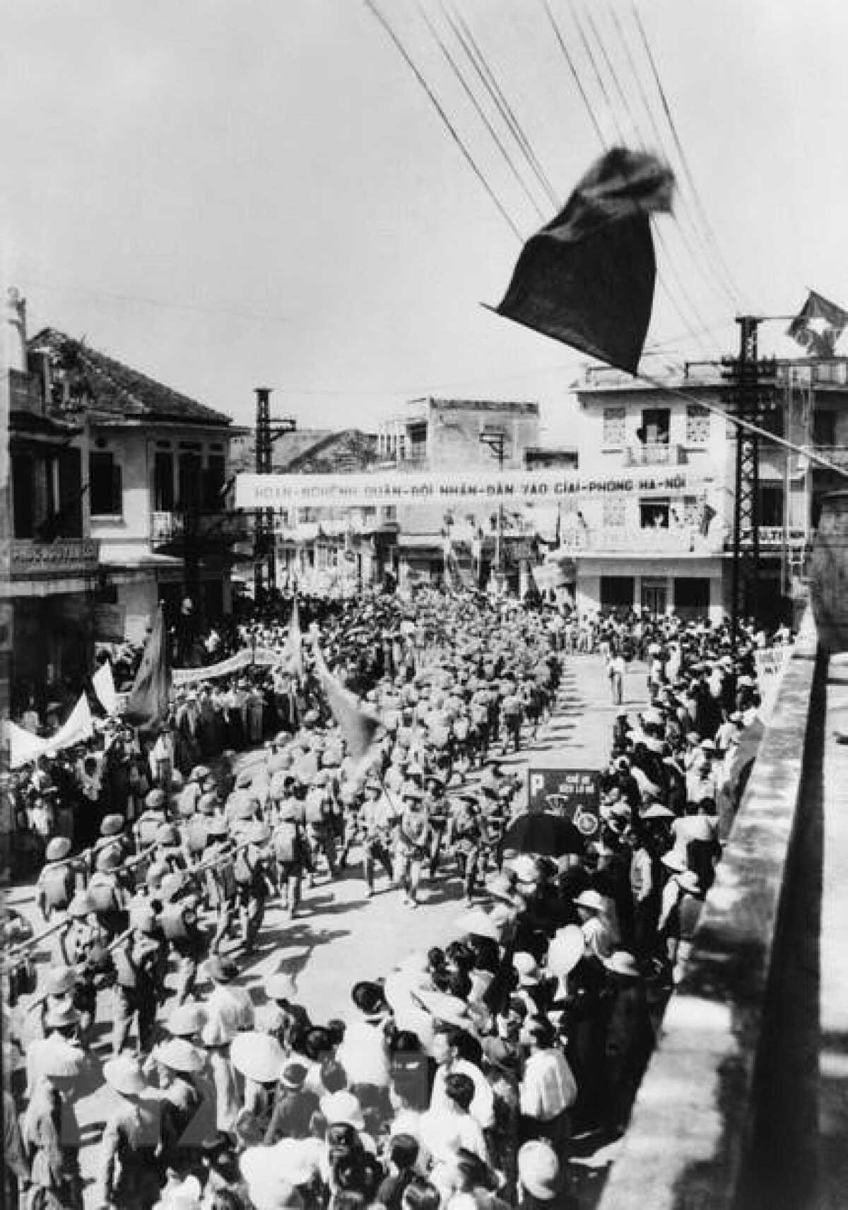 Hanoi’s Liberation Day (October 10): Hanoi Welcomes The Capital’s Liberation day With Red Flags And Banners