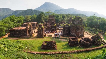Top 10 Must-Visit Tourist Attractions in Vietnam