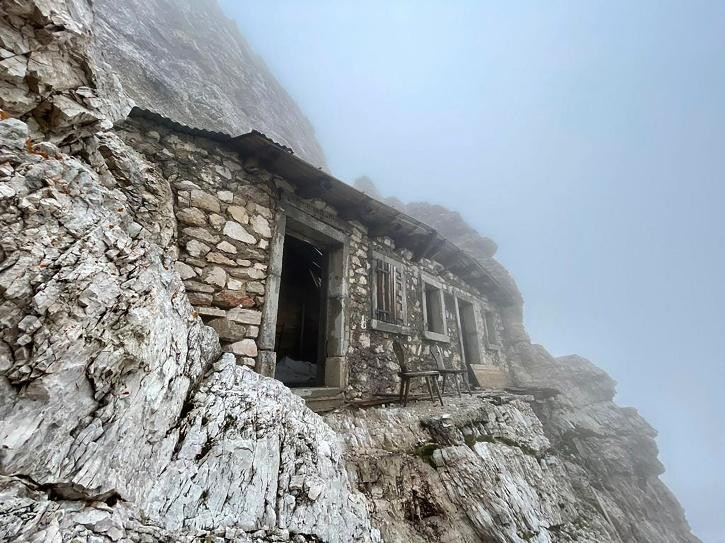 The Mysterious Buffa di Perrero – “The Loneliest House In The World”