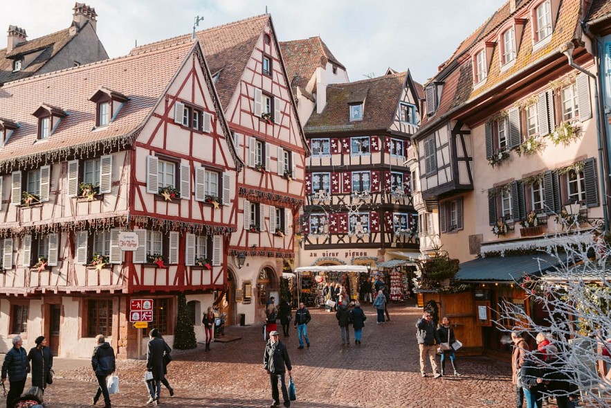 The Ideal Tourist Destinations Corresponding to the 12 Zodiac Signs