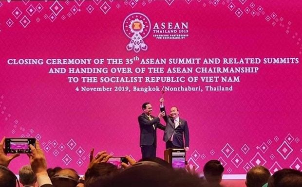 intl media experts pin high hopes on vietnam in 2020
