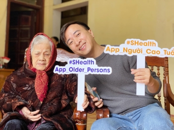 first ever mobile app to provide health care information and services to the elderly in vietnam