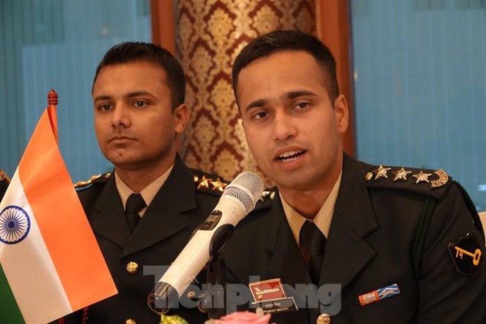 vietnamese indian young officers bolster exchange