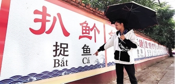 Preserving traditional values at Vietnamese village in Wanwei island (China)