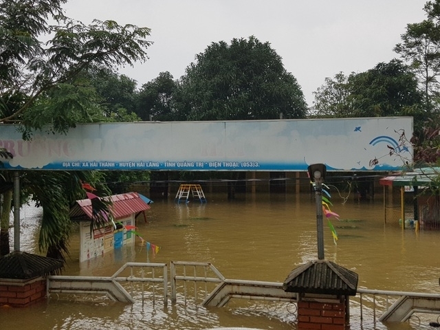 KOICA aids quang tri over usd 300,000 to deal with flooding aftermath