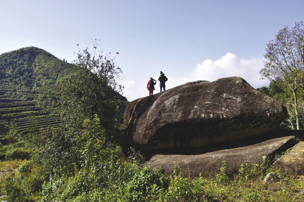 Travel to mountain range