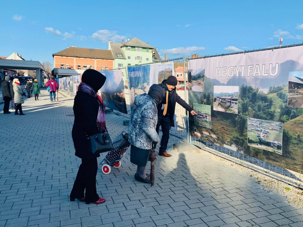 exhibition on vietnams people culture opens in hungary