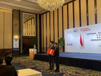 Vietnam-Singapore Friendship Association Beef-Up  SMF and SIF Ties