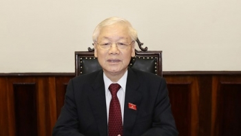 Top leader calls for solidarity against COVID-19 as cases reach 203