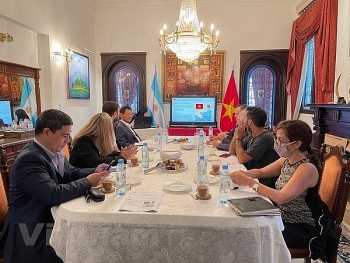 vietnamese embassy meets with argentinean local press agencies