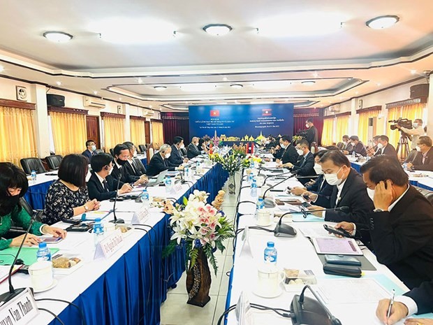 Vietnam, Laos Agree to Improving Efficiency of Cooperation in Key Areas