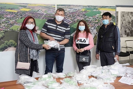 Giving back: Czech’s Vietnamese help beat coronavirus