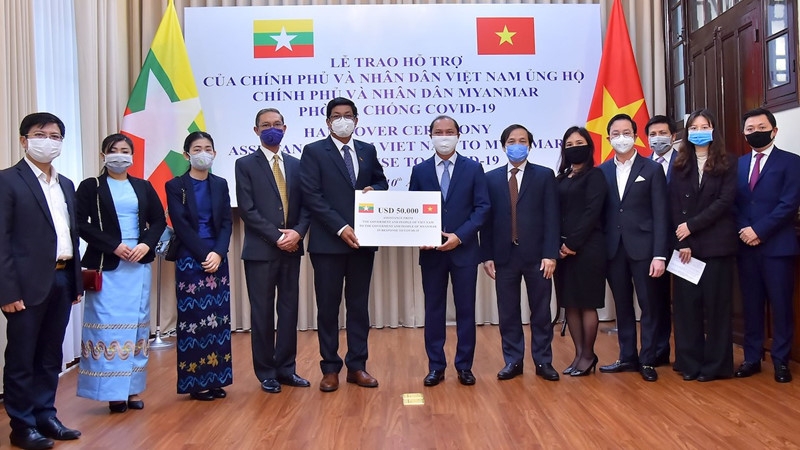 vietnam delivers 50000 to myanmar for covid 19 fighting