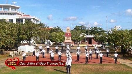 200 people, including Truong Sa soldiers perform in “Proud of Vietnam” music video