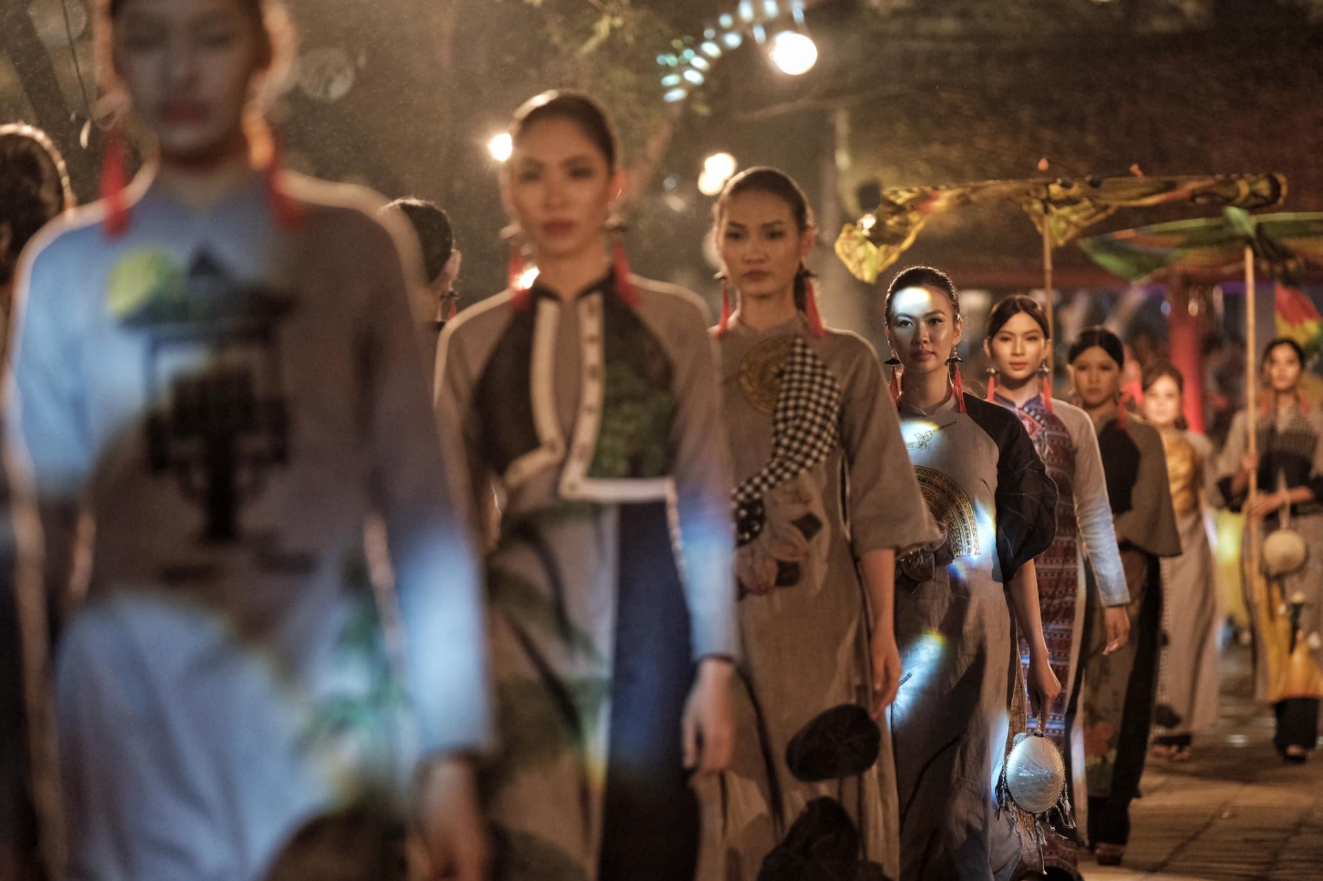 More than 600 Ao Dai designs take stage in Hanoi