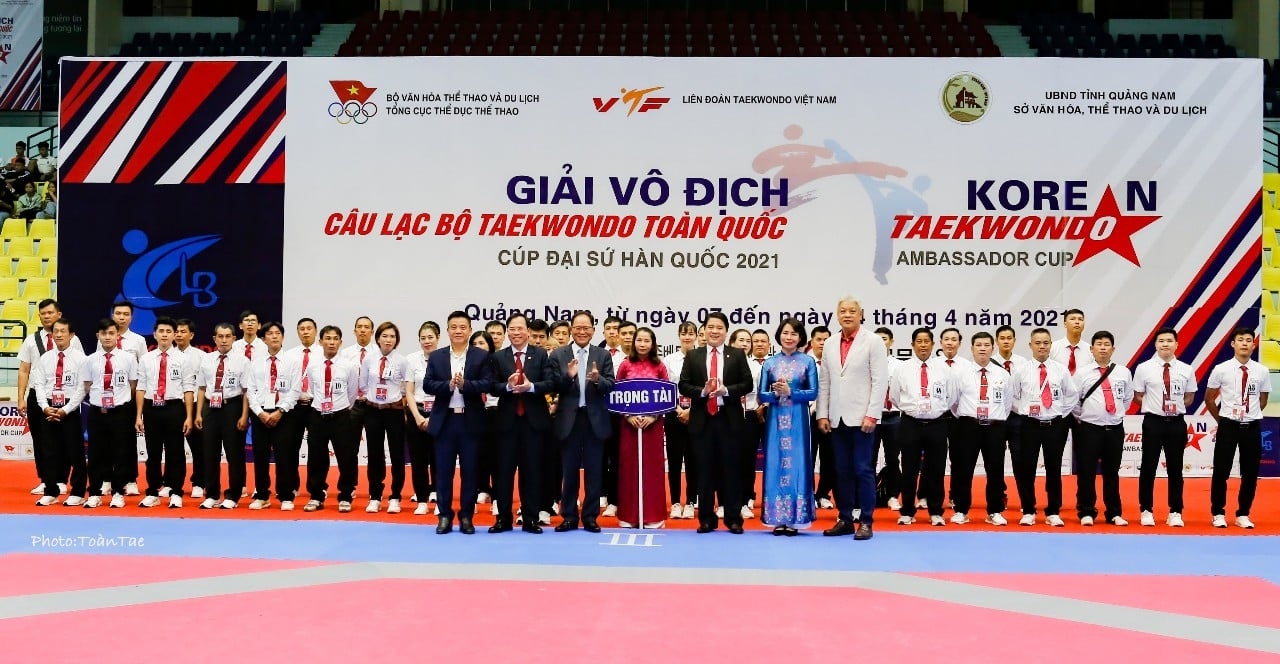 Over 1,000 Taekwondo artists compete in Korean Ambassador Cup Over 1,000 Taekwondo artists compete in Korean Ambassador Cup