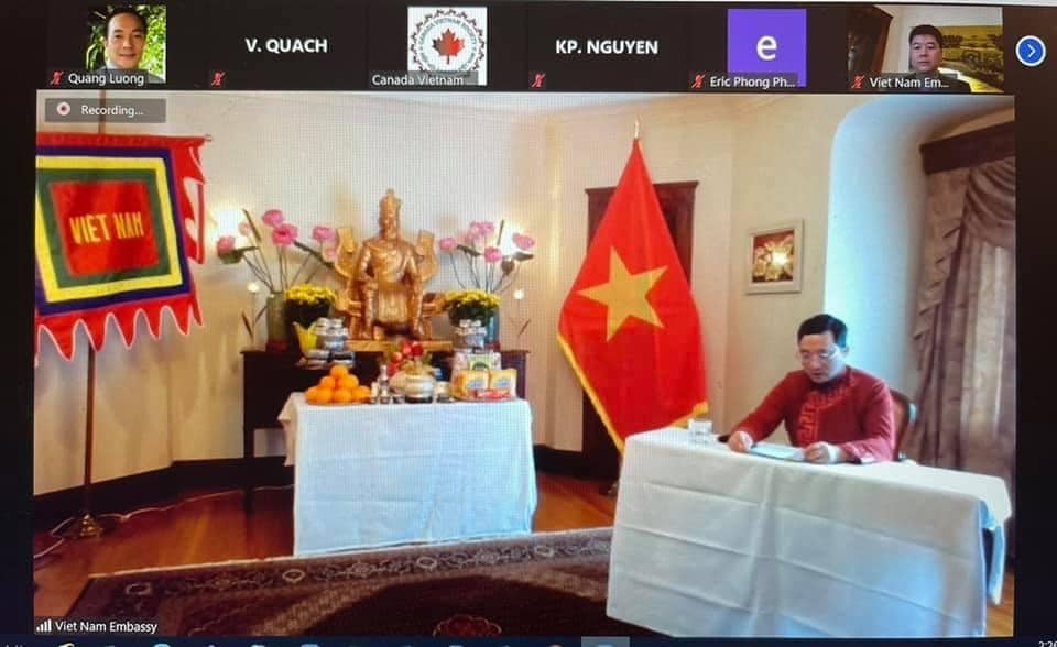 Online worship ceremony held in Canada to commemorate legendary ancestors of Vietnam