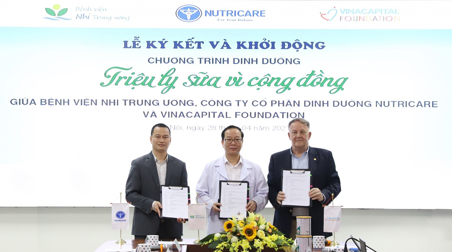 “Millions of Glasses of Milk for Community” program launched