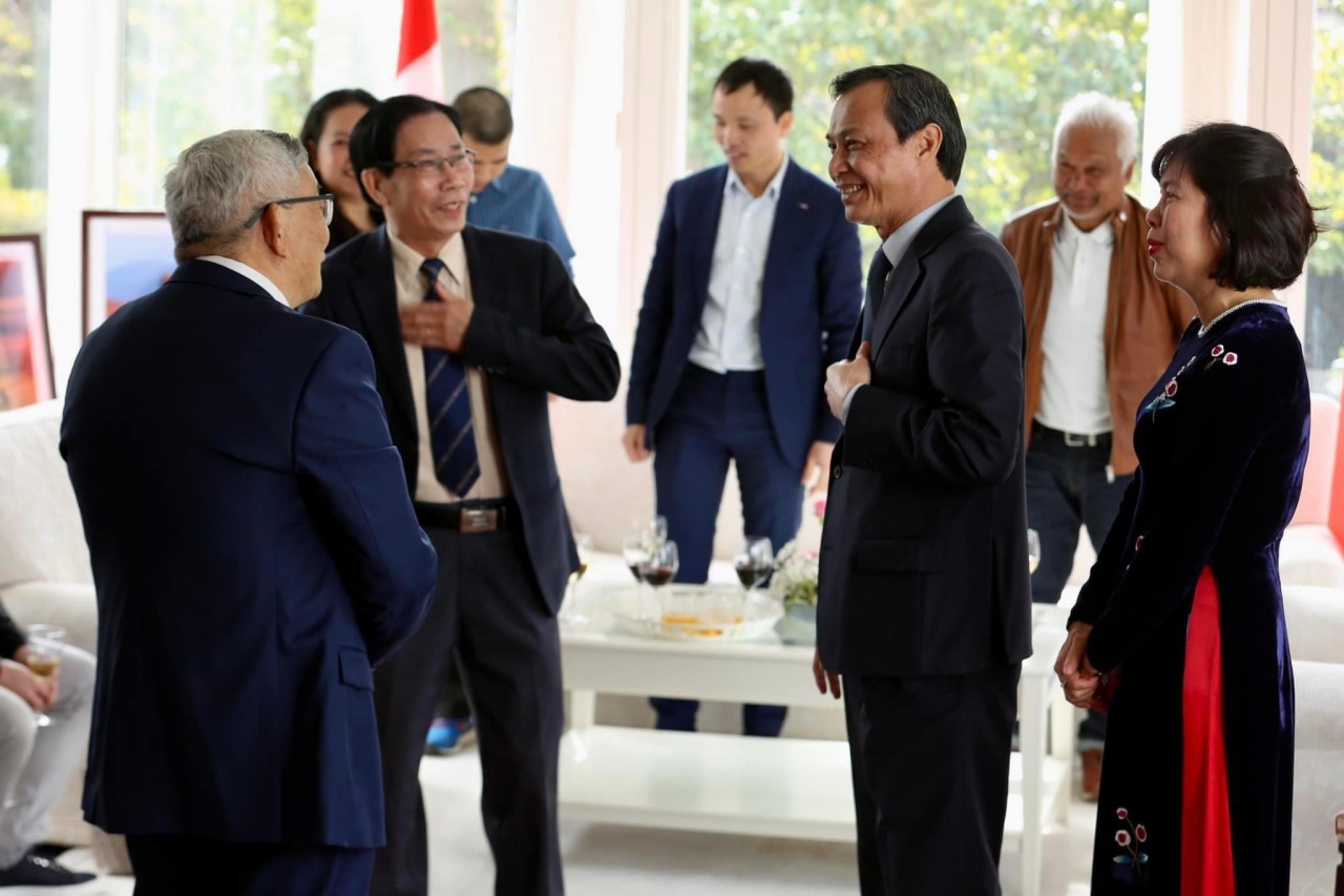 Vietnamese in Denmark Commemorate Legendary National Founders