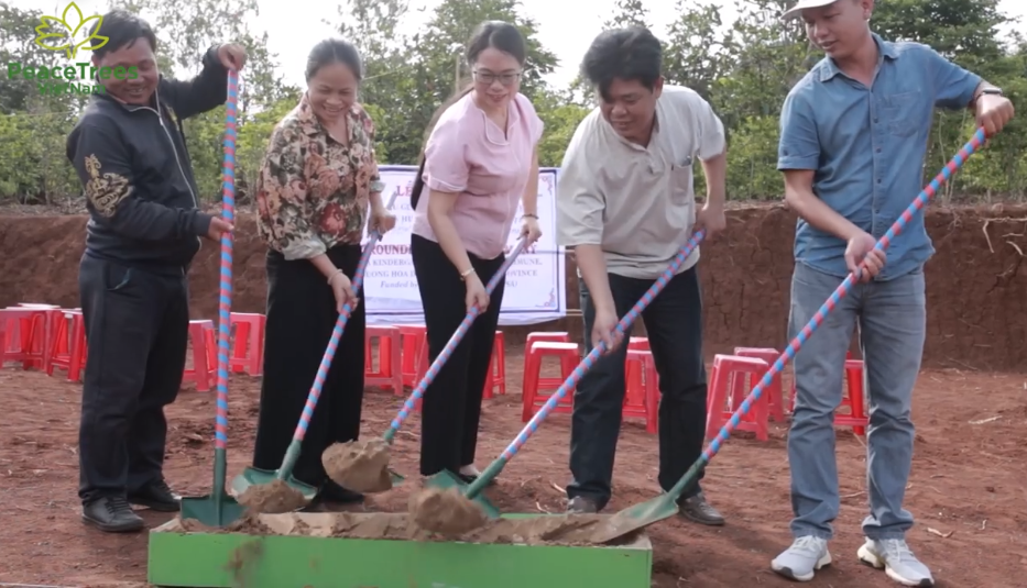 the thao van hoa newspaper to launch art award for children