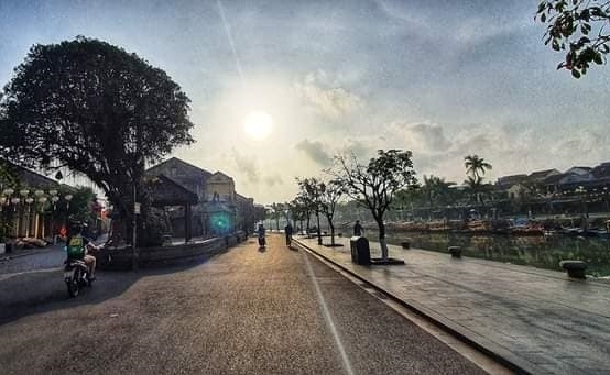 Empty street of Hoi An after COVID-19 new cases detected