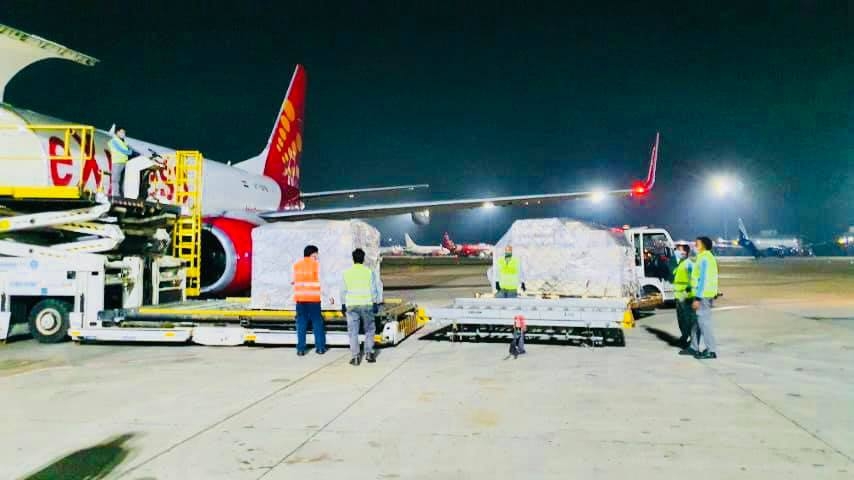 Covid-19 fight: Ventilators, oxygen concentrators from Vietnam arrived in India