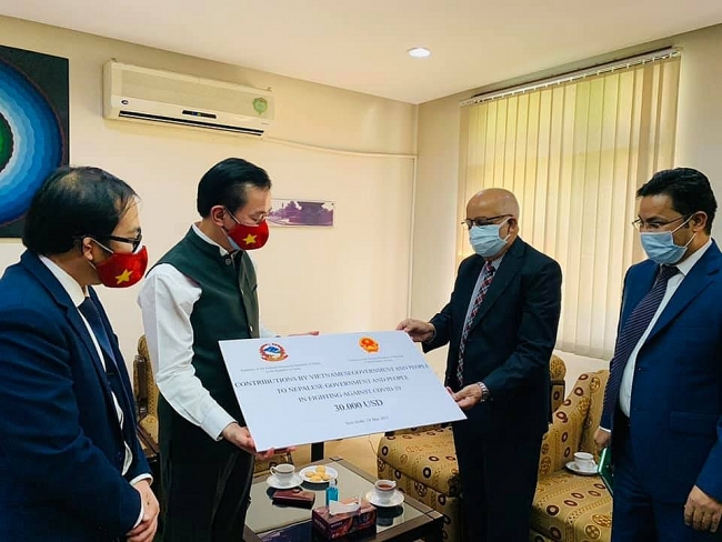 Vietnam sends aid to Covid-hit Nepal