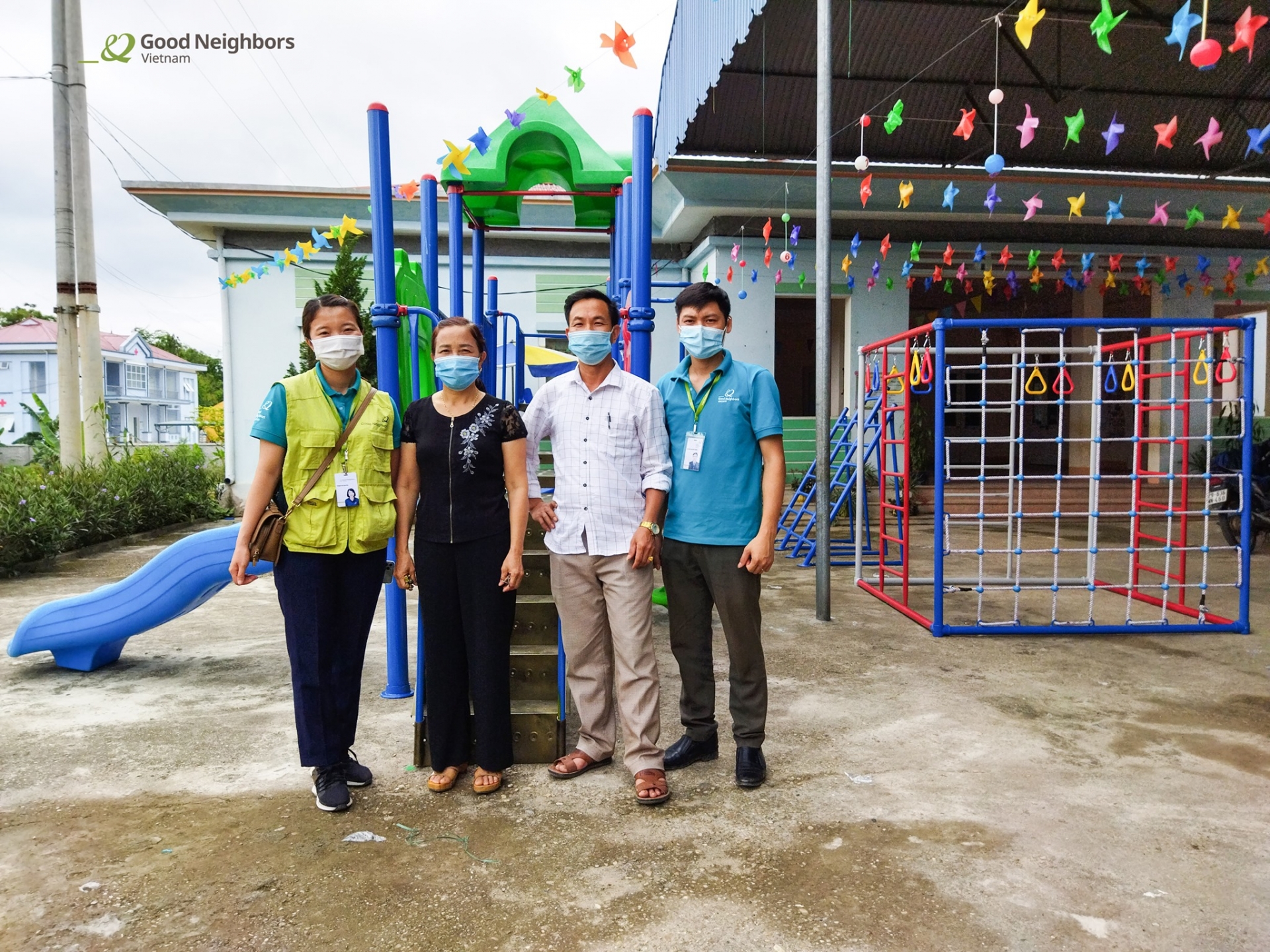 Korean NGO supports playground equipment for Tuyen Quang's kindergarten