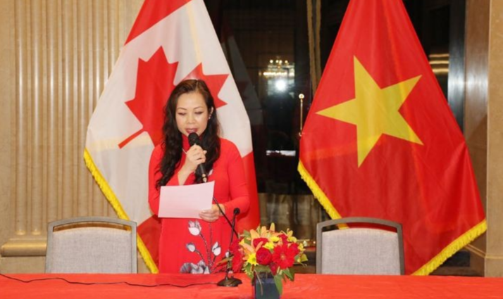 vietnamese scholar in canada writes books holds exhibition about president ho chi minh