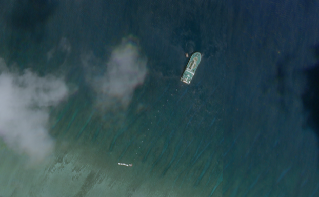 Satellite images show China's illegal working on undersea cables in Vietnam's Hoang Sa (Paracel) Islands Satellite images show China's illegal working on undersea cables in Vietnam's Hoang Sa (Paracel) Islands