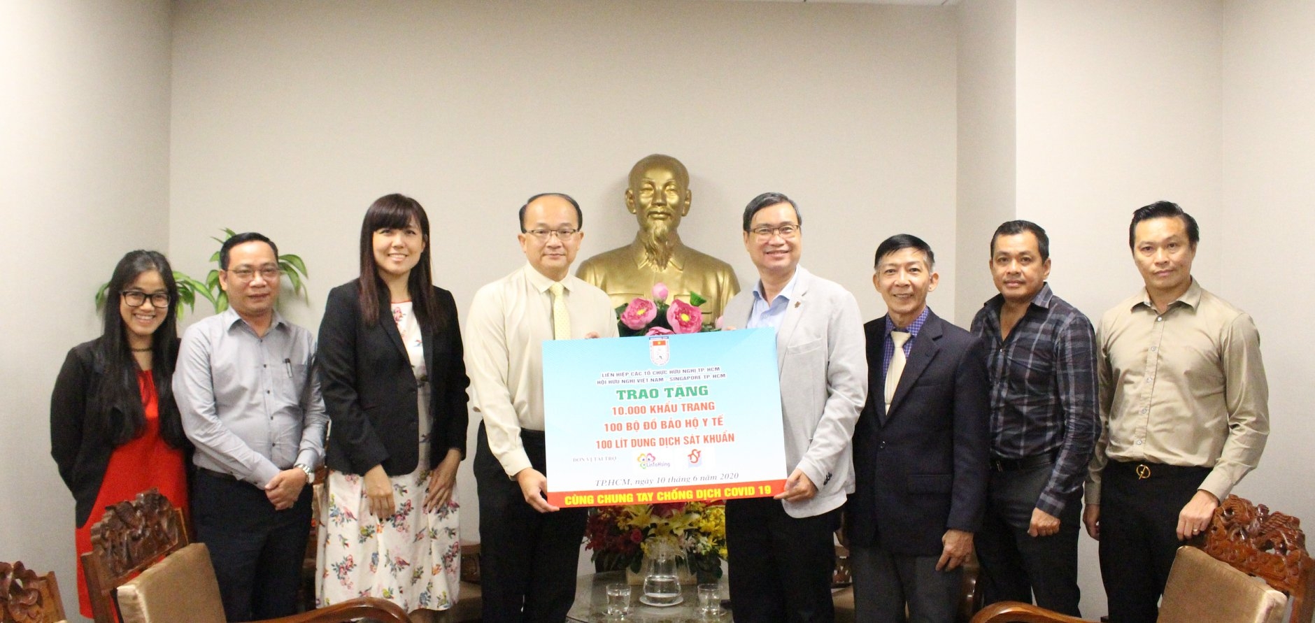 presenting medical supplies in support of singapore against covid 19 epidemic