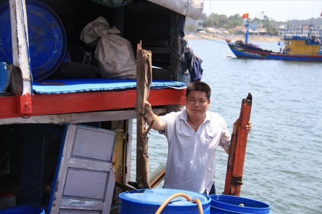 vietnam fisheries society protests against chinese ships attack demands compensation for sunken boat