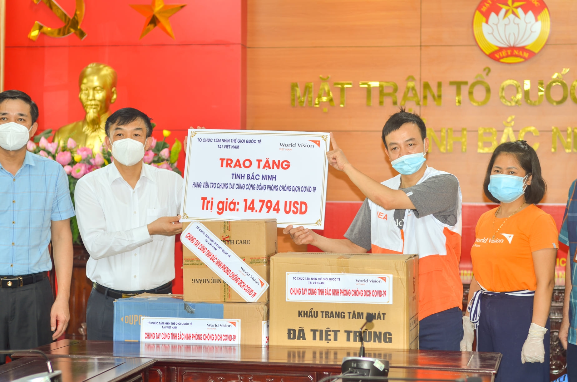 VUFO, NGO supports Covid-19 fight in Bac Ninh