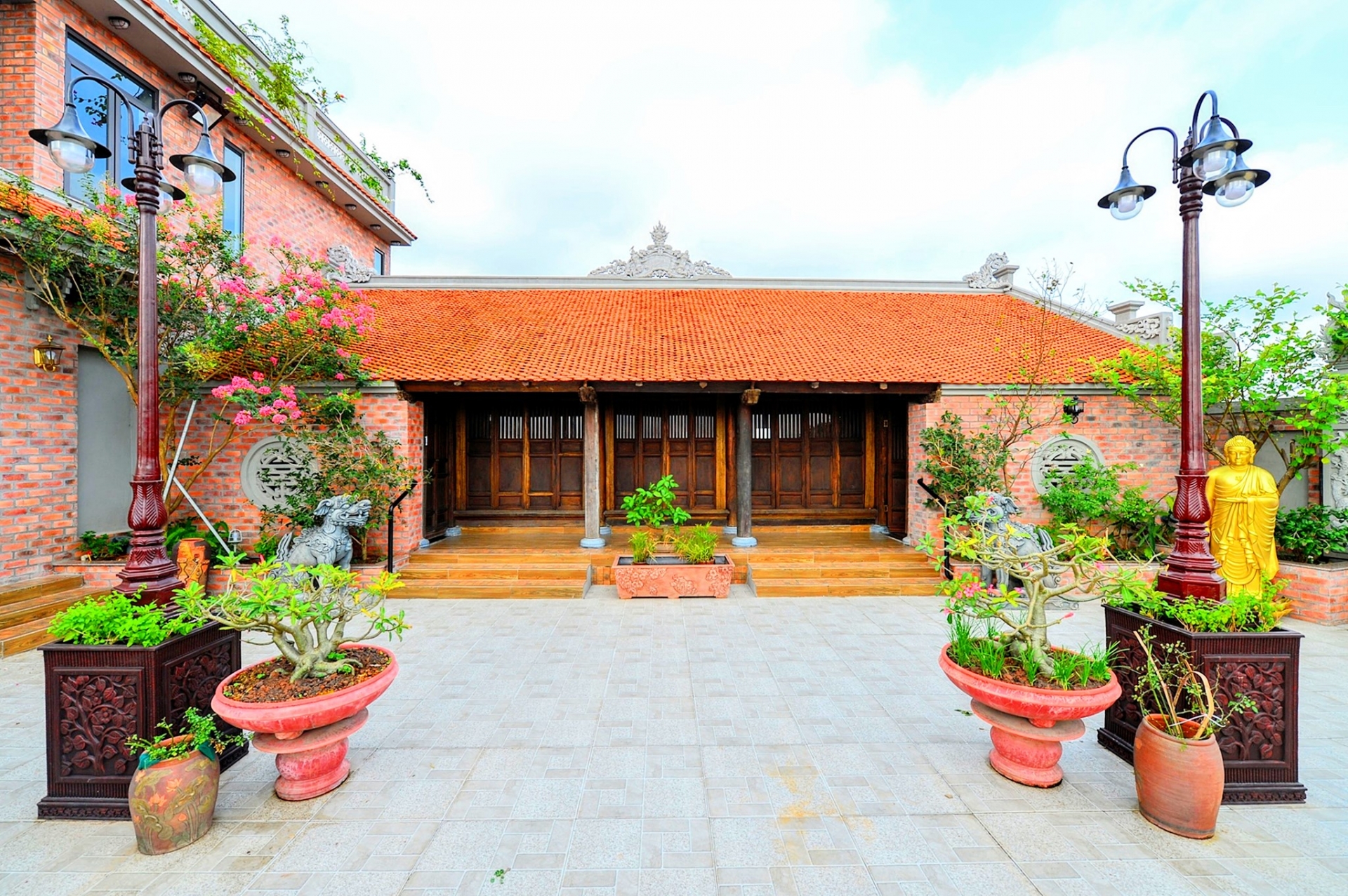 100-year-old house on the roof of a villa in Hanoi