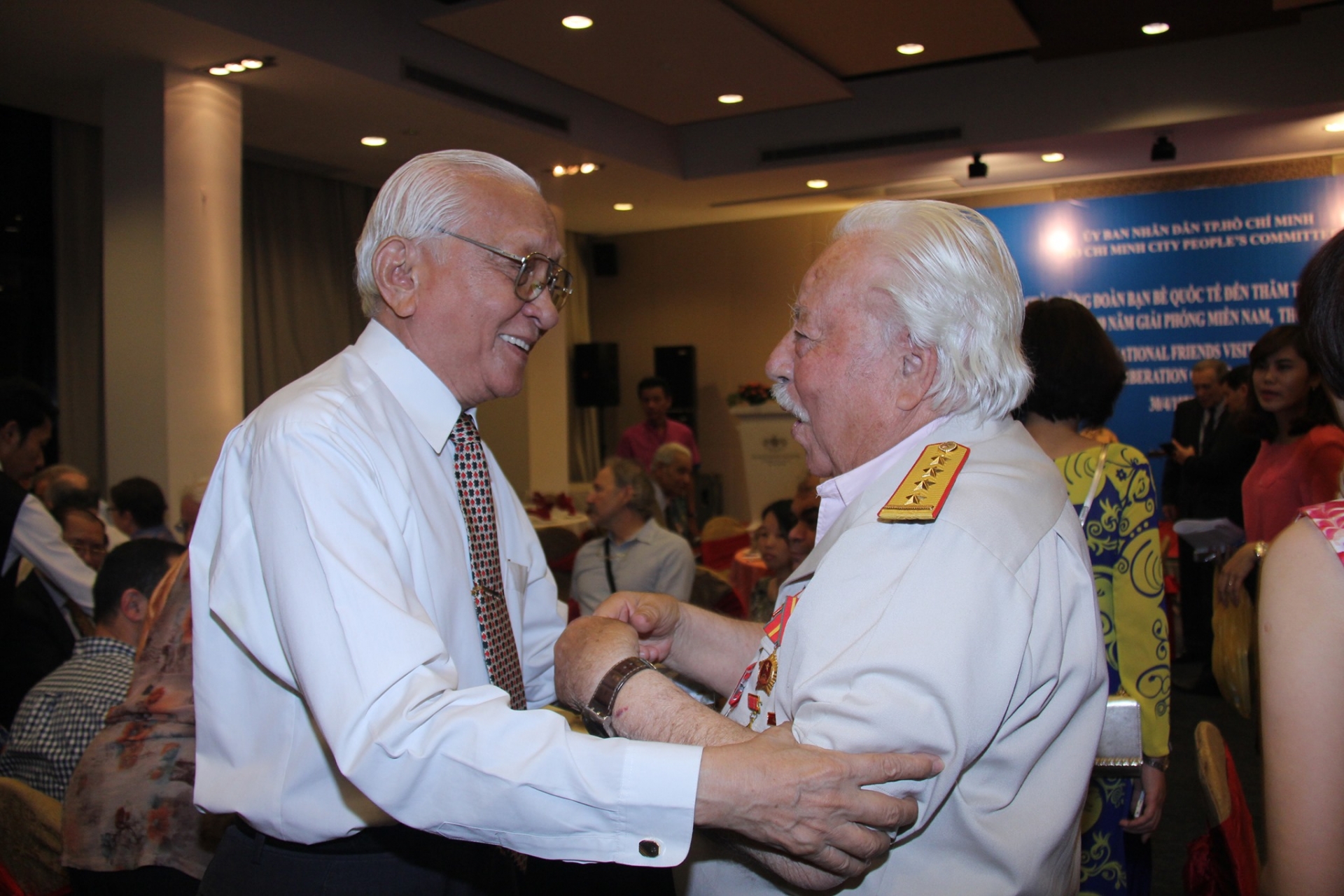 The life fighting for Vietnam of Greek hero Kostas Sarantidis