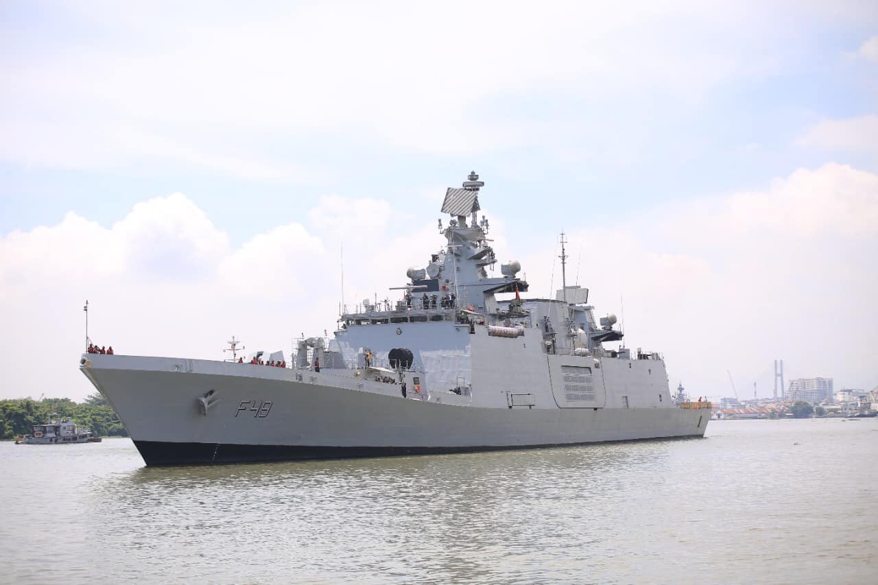 2 Indian Navy Ships Begin 3-day visit Ho Chi Minh City