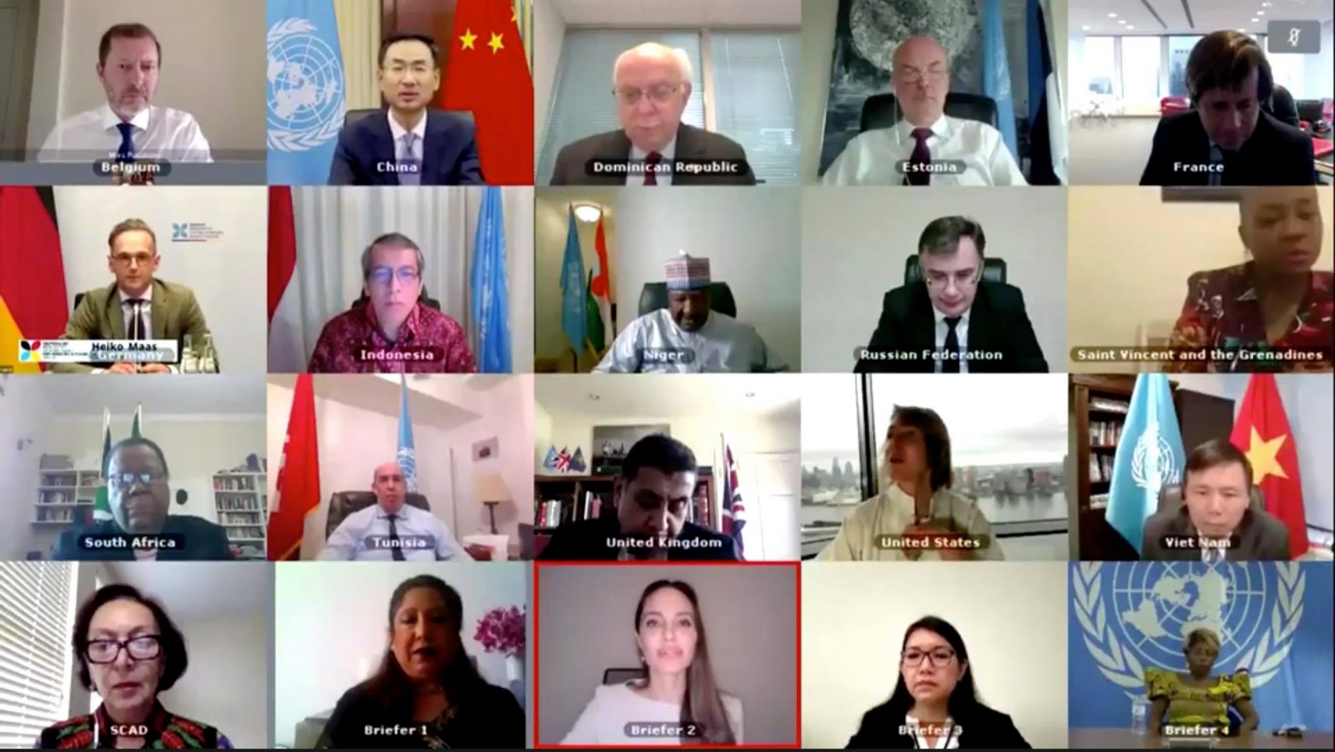 vietnam supports a comprehensive solution to israeli palestinian conflict