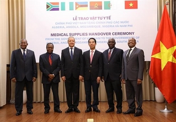 covid 19 vietnam gifts usd250000 medical equipment to five african countries