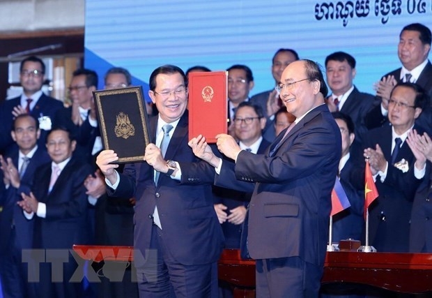 Vietnam - Cambodia agree 500 sets of border topographic maps