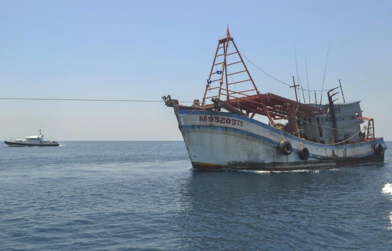 malaysia requested to treat detained vietnamese fishermen humanely