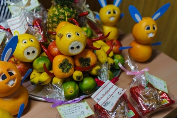 stranded vietnamese in japans prefecture celebrate full moon festival