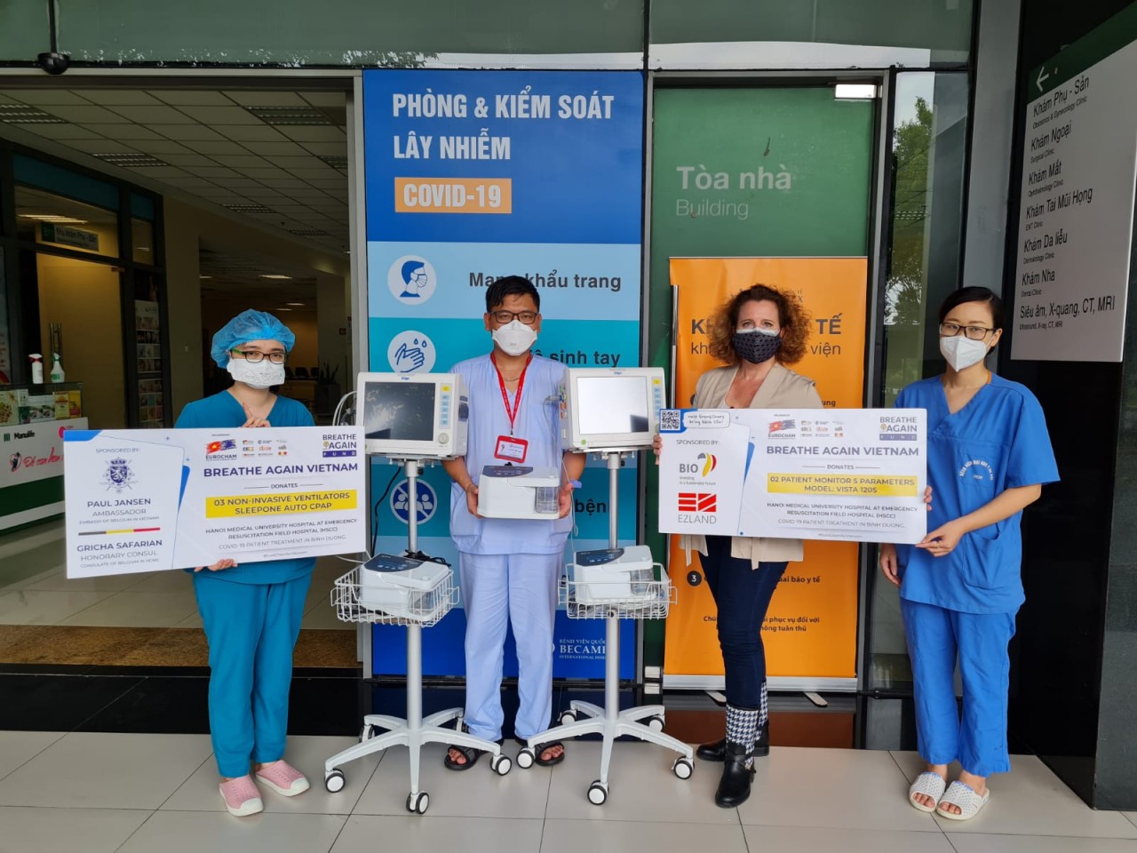 Foreign embassies support Vietnam's Covid fight on National Day