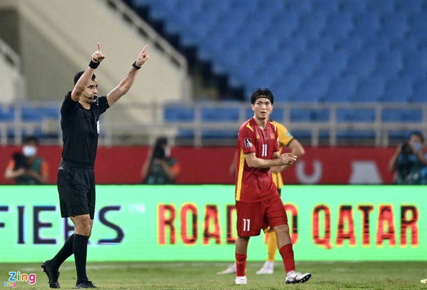 Football commentator Steve Darby: Vietnam narrowing the gap with major teams