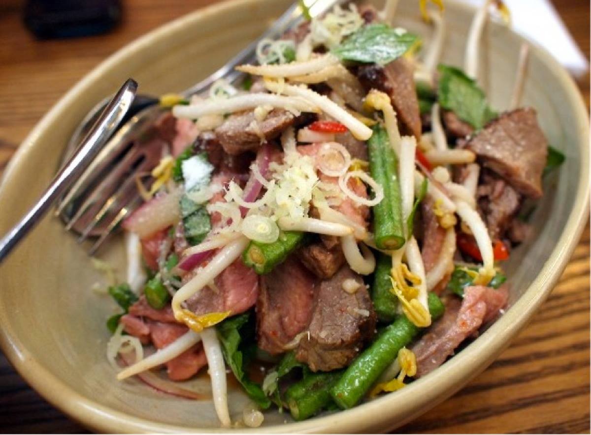 What to eat in Cambodia? 14 Most Popular Cambodian Dishes