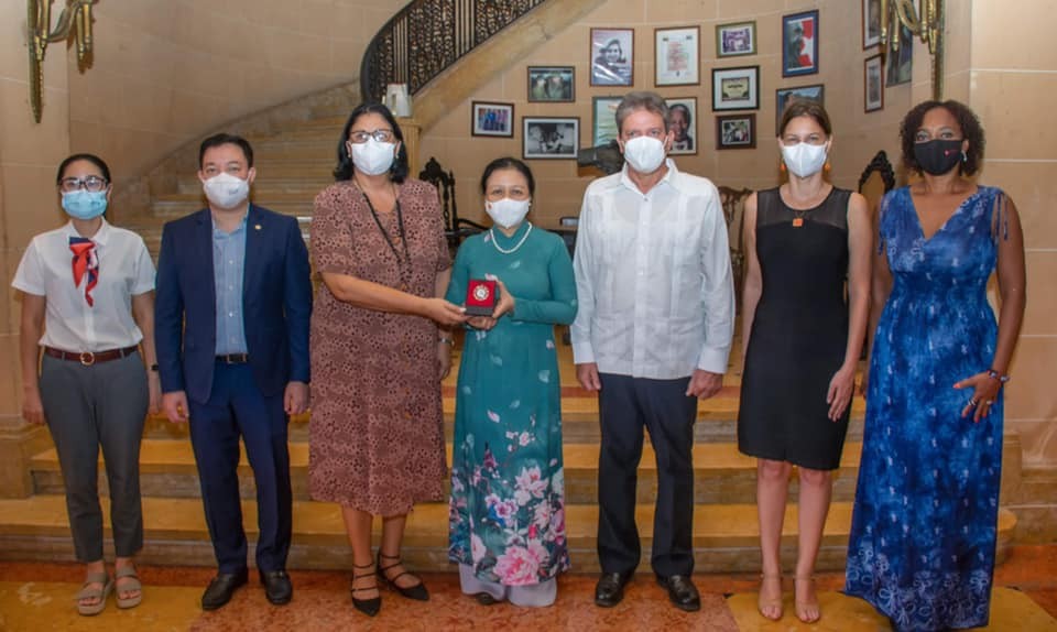 vufo president meets icap leaders visits university of havana