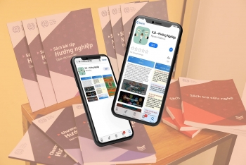 ilo career guidance package and mobile phone application debuts