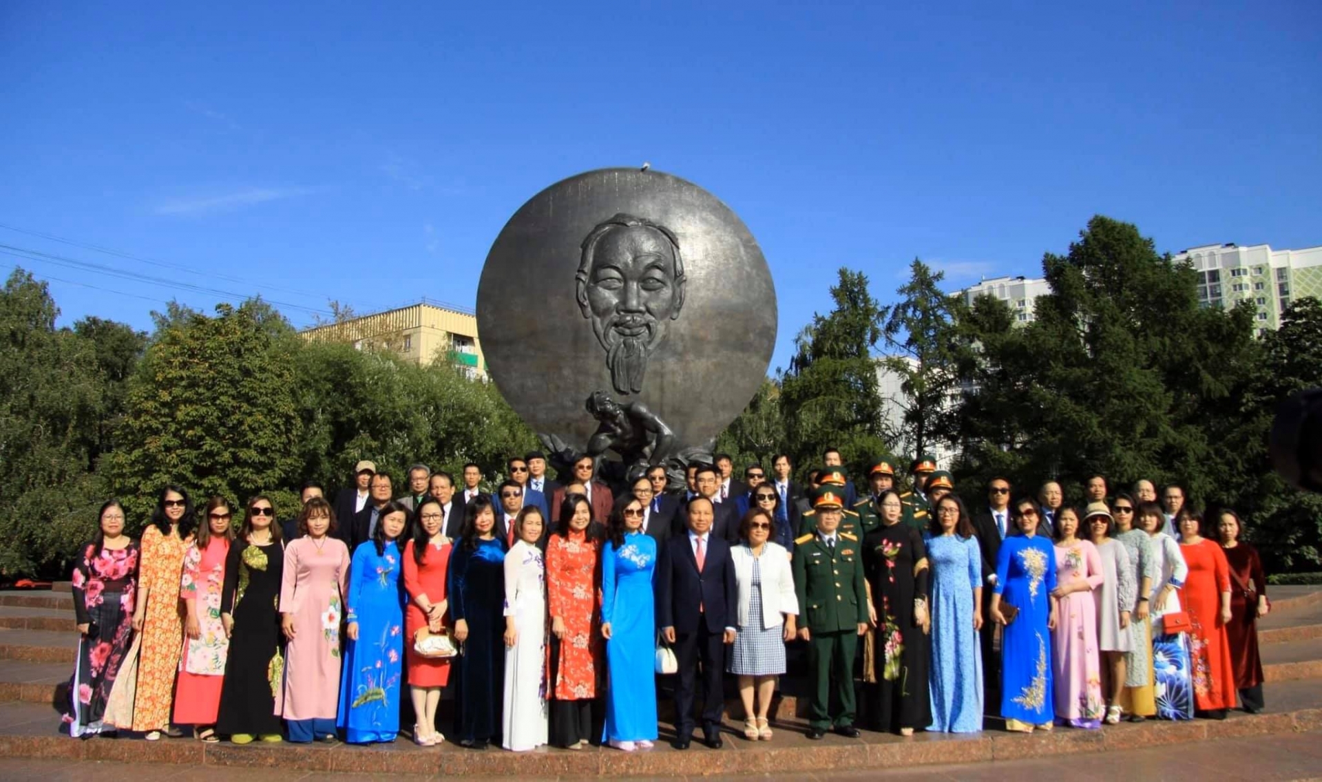 Fifth statue of President Ho Chi Minh in Russia to be erected