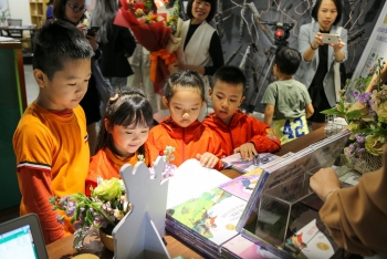 first fairy tale books on gender equality officially introduced to vietnamese children